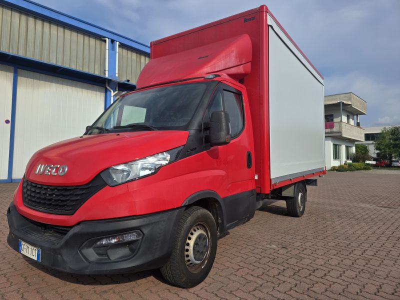 Iveco Daily 35S14 Furgone telonato